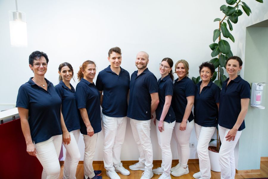 Praxisteam – Zahnärzte in Pforzheim - WKF 130